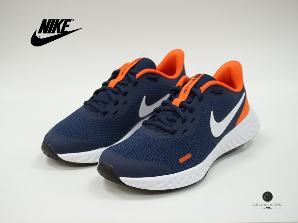 Plasticidad Espacio cibernético sentido Nike Revolution 5 GS Deportivo Niño Azul y Naranja - Calzados Luceño