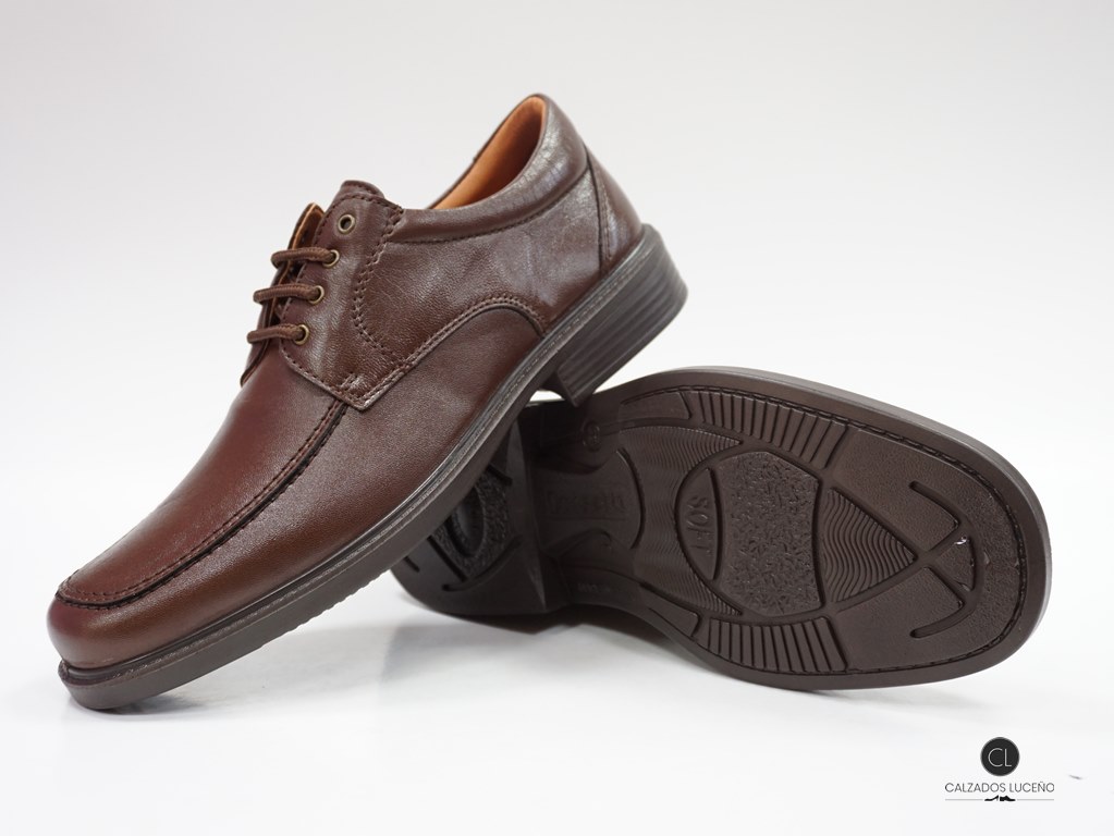 Zapatos sin cordones con elasticos laterales de hombre de la marca Luisetti  Fabricados en pieles seleccionadas