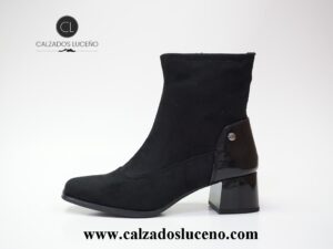 Amarpies Botin Tacon Mujer Licra Negro Modelo AMD27127 Con El Taco en Charol Fabricadas en Antelina Se Adaptan Al Pie. Envio Gratis!!