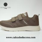 Jhayber Zapatilla Deportiva Hombre Toda Beige Velcro Modelo Caelus Fabricada En Nylon Transpirable Con Dos Velcros y Plantilla Confort Foan Que Se Adapta a la Planta Del Pie