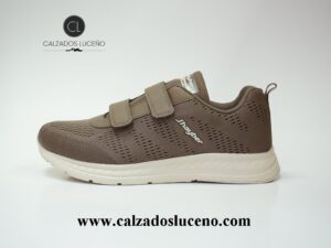 Jhayber Zapatilla Deportiva Hombre Toda Beige Velcro Modelo Caelus Fabricada En Nylon Transpirable Con Dos Velcros y Plantilla Confort Foan Que Se Adapta a la Planta Del Pie