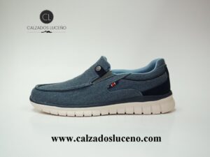 Refresh Mocasín Hombre Lona Navy Modelo 175535 Sin Cordones Fabricadas en Saco Azul Con Suela Ultra Ligera. La Plantilla Estraible y Anatomica Con Elasticos en el Empeine Para Un Mejor Ajuste al Pie. Envió Gratis!!!